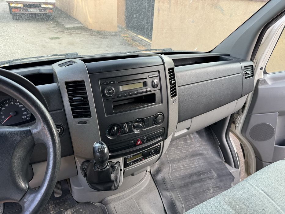 Продавам vw crafter на части