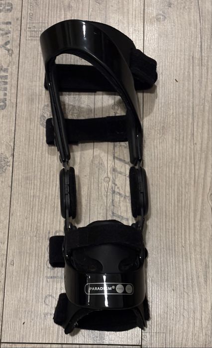 Orteza genunchi drept, XS, Paradigm Ossur