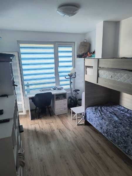 Продава се Тристаен апартамент в Бургас, Сарафово - 80 кв.м за 2250 €/кв.м - Снимка #3