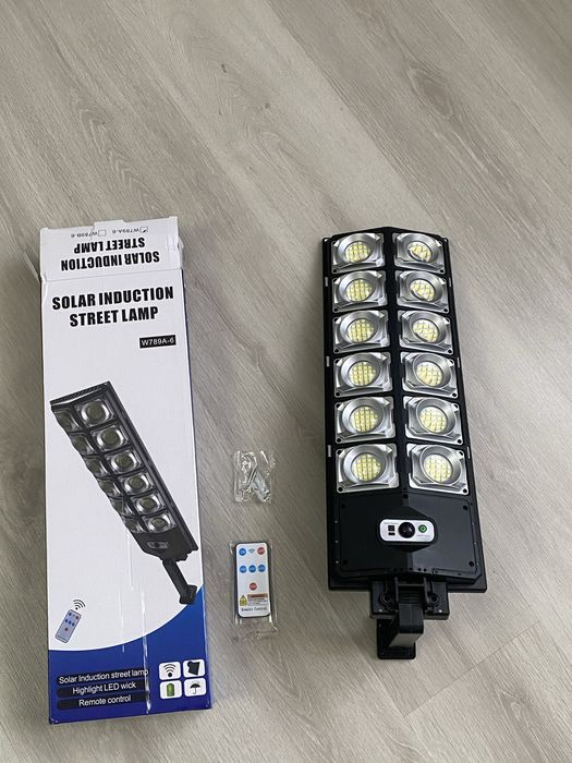 Lampa solara cu senzor de miscare - Lumina puternica 200w