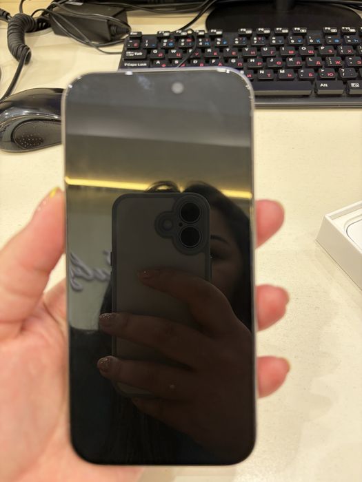 Айфон 15 про,на 256