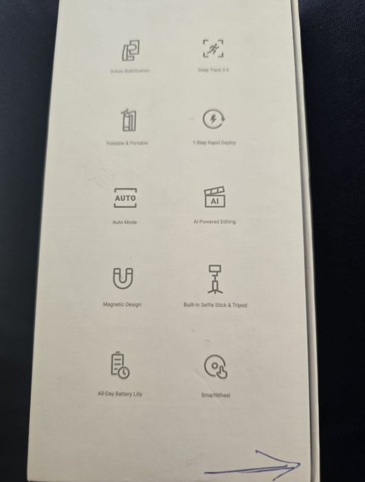 Vând Ghimbal Insta 360 Flow