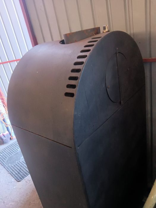 Șemineu in stare foarte buna