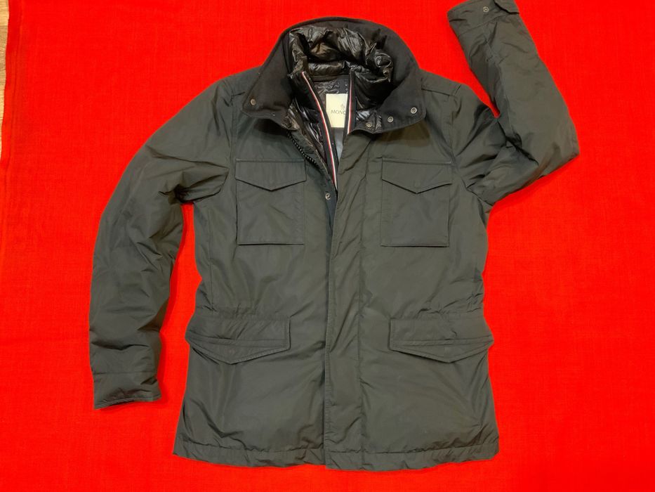 Moncler-оригинално,яке 48 м