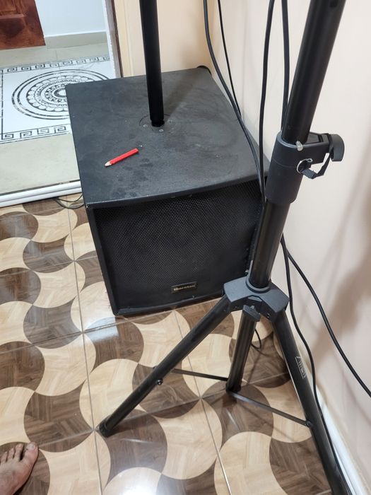 De vinzare boxe active