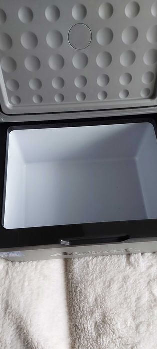 Компресорен хладилник за кола,камион,каравана