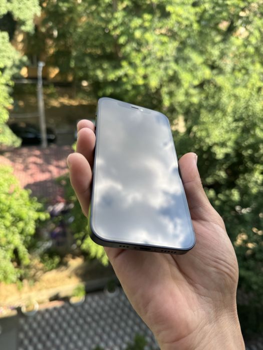 Iphone 12 64GB idial