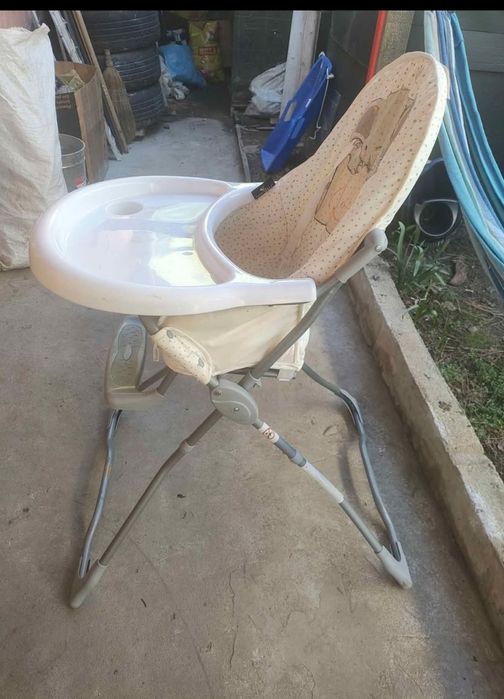 Столче за хранене