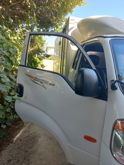 KIA BONGO Refrigerator