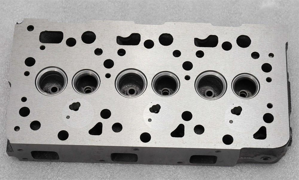 Chiulasa motor Kubota D1005 - Piese motor Kubota