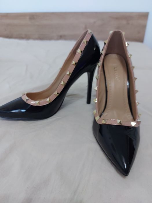 Дамски кецове и обувки