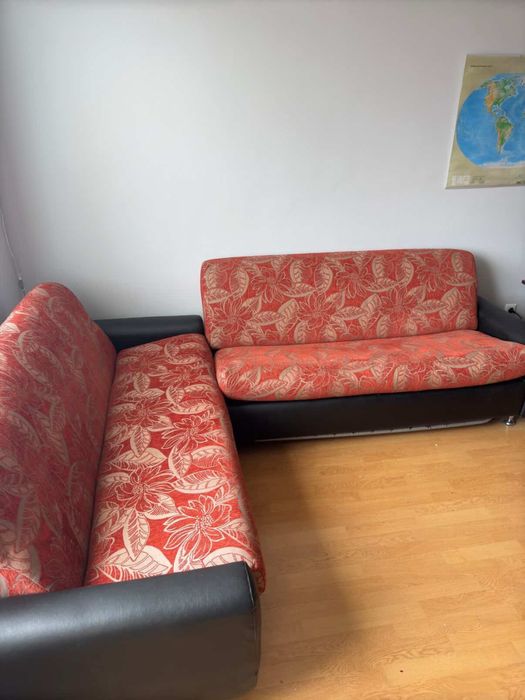 Разтегателен диван и нормален диван