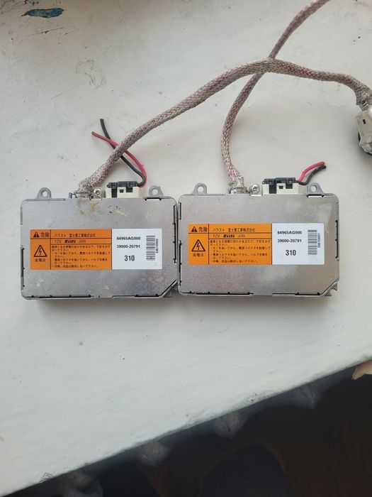 Блок рожык ксенон субару