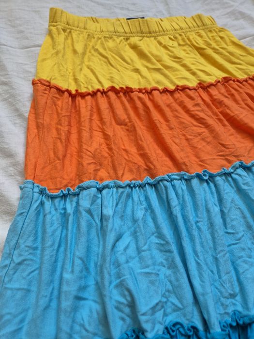 Fusta colorata superba