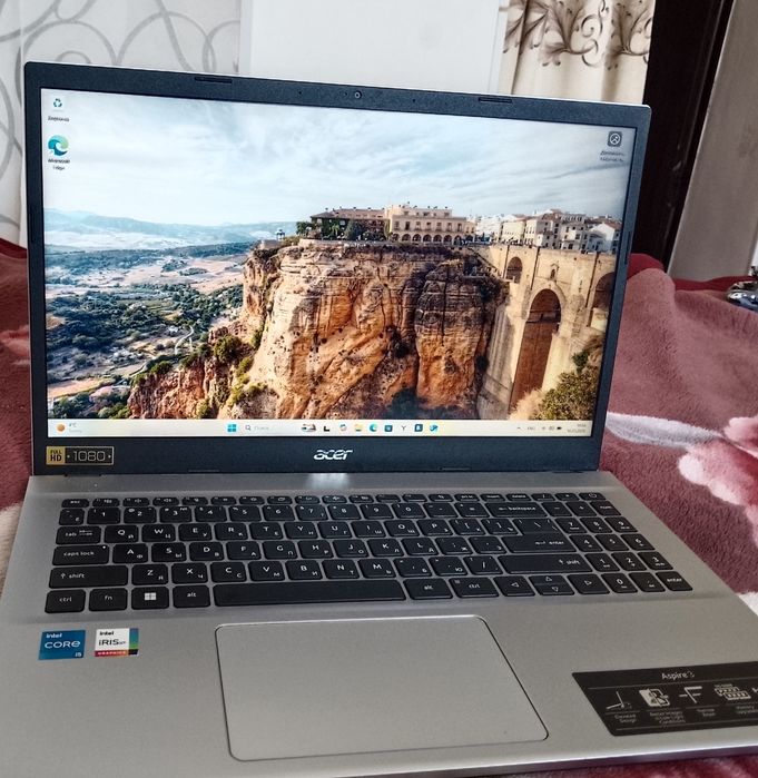 Ноутбук срочно продается