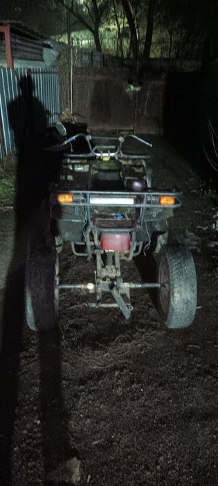 Продам квадроцикл без двиготель