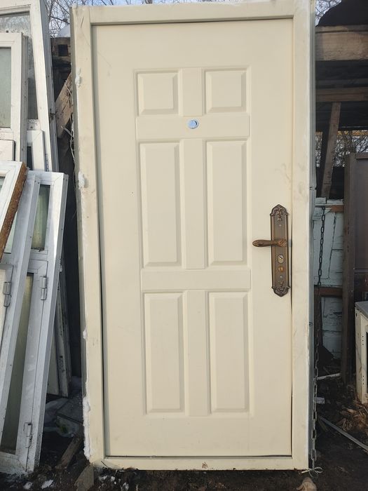 Акфа эшик ромлар сотилади холати яхши