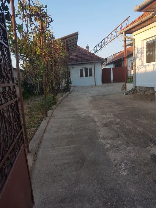 Se vinde casă în Hațeg