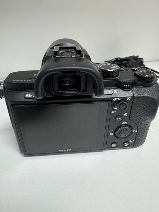 Sony a7 ii cu obiectiv sony 28-70mm