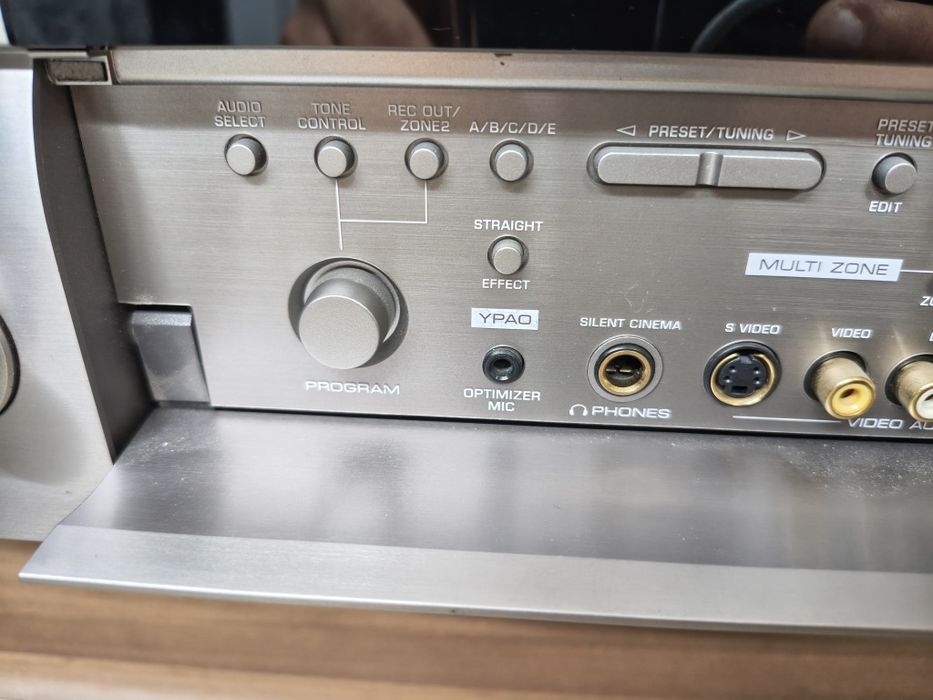 7.1 канален ресивър YAMAHA RX-V 2700