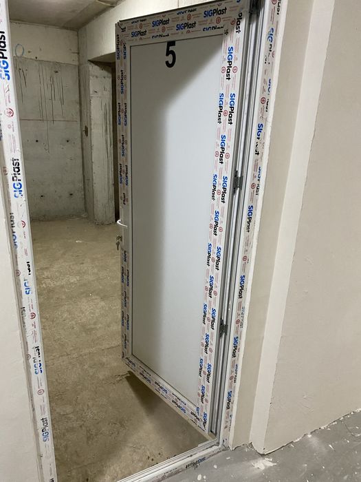 Boxă depozitare 18 m² – Pantelimon | Nouă | Sigură | Acces LIFT