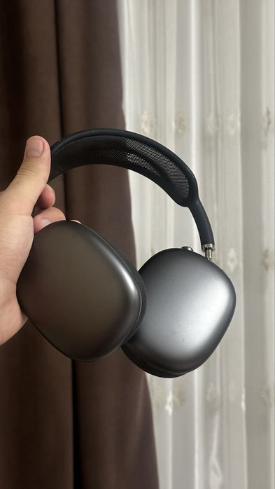 Airpods Max (1 поколения)