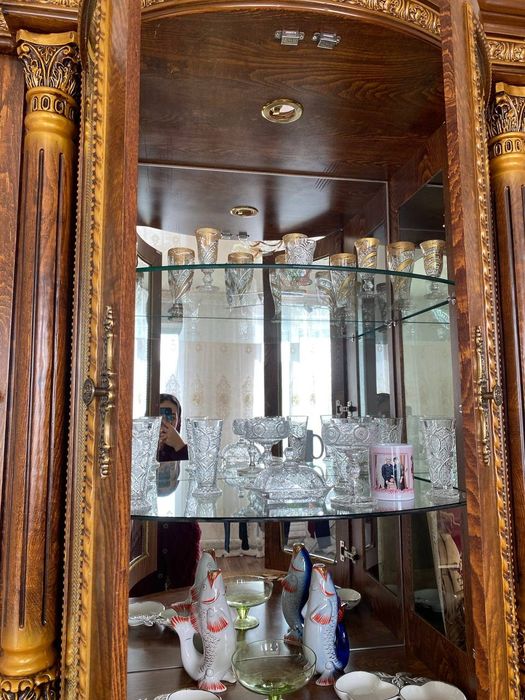 Сервант в гостиную