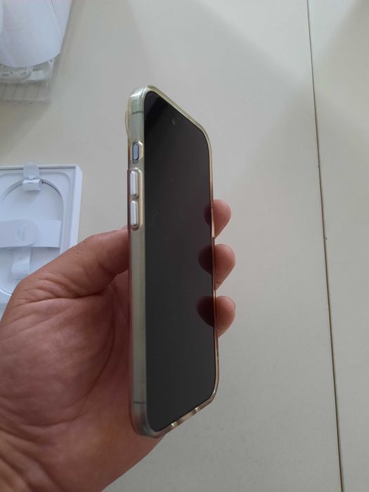 IPHONE  17 AIR с гарантией