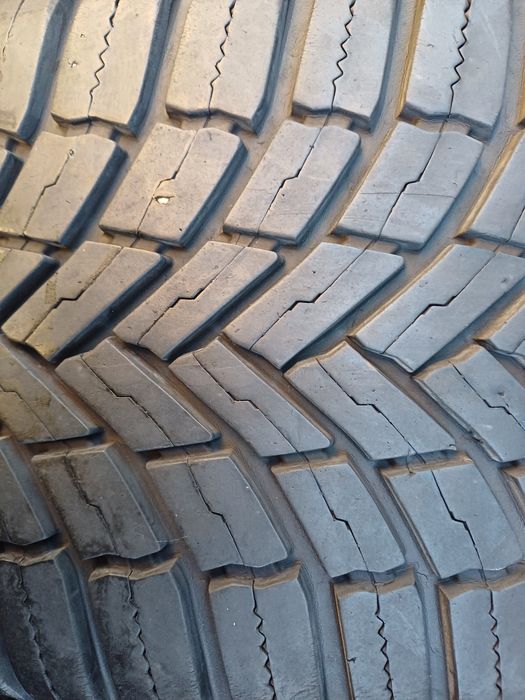 Гуми 205/50/17 Бриджстоун