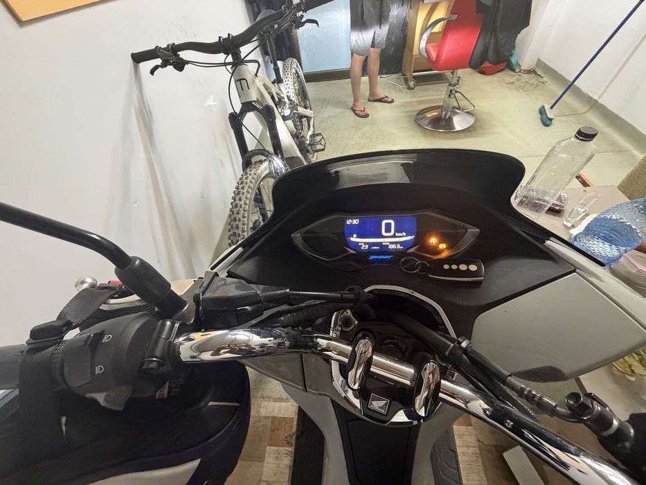 Scuter Honda PCX 125