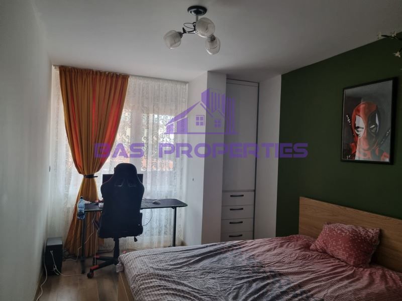 Продава се Четиристаен апартамент в София, Овча купел - 125 кв.м за 1551 €/кв.м - Снимка #8