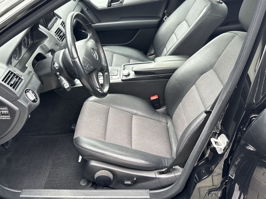 Pret 5.990 Euro sau Varinante Auto, Mercedes C250 CDI Automat Fab 2010 euro 5 Full optional