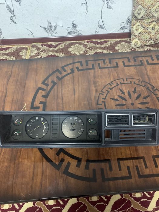 Табло приборов 2107