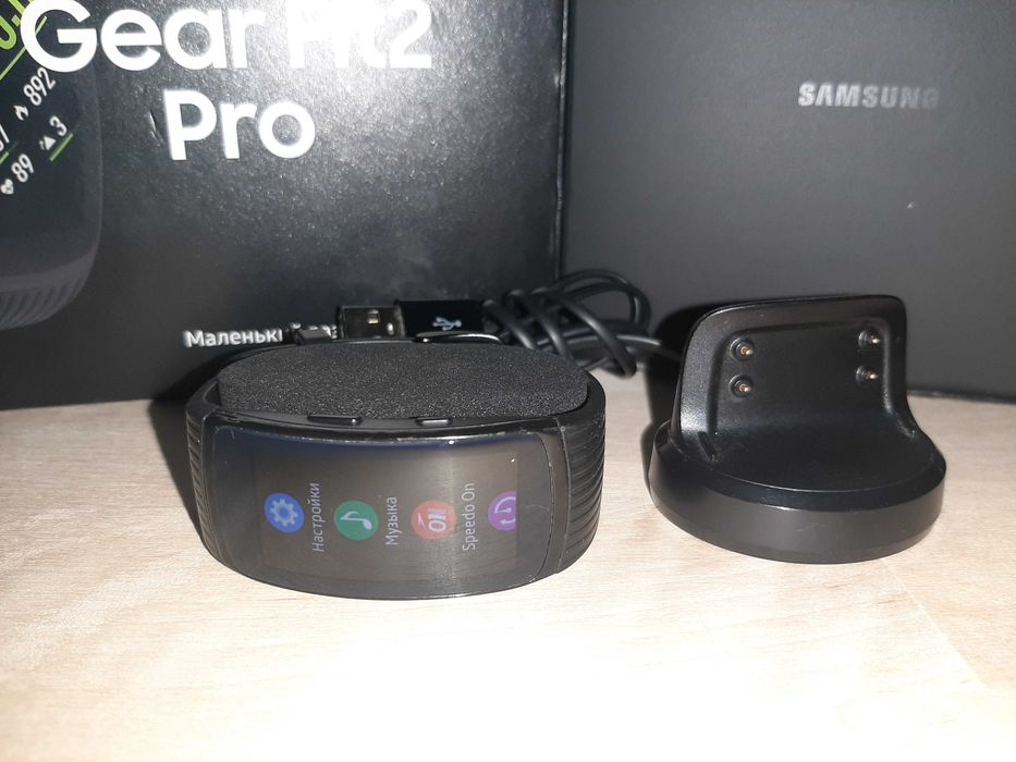 Продам смарт-часы Samsung