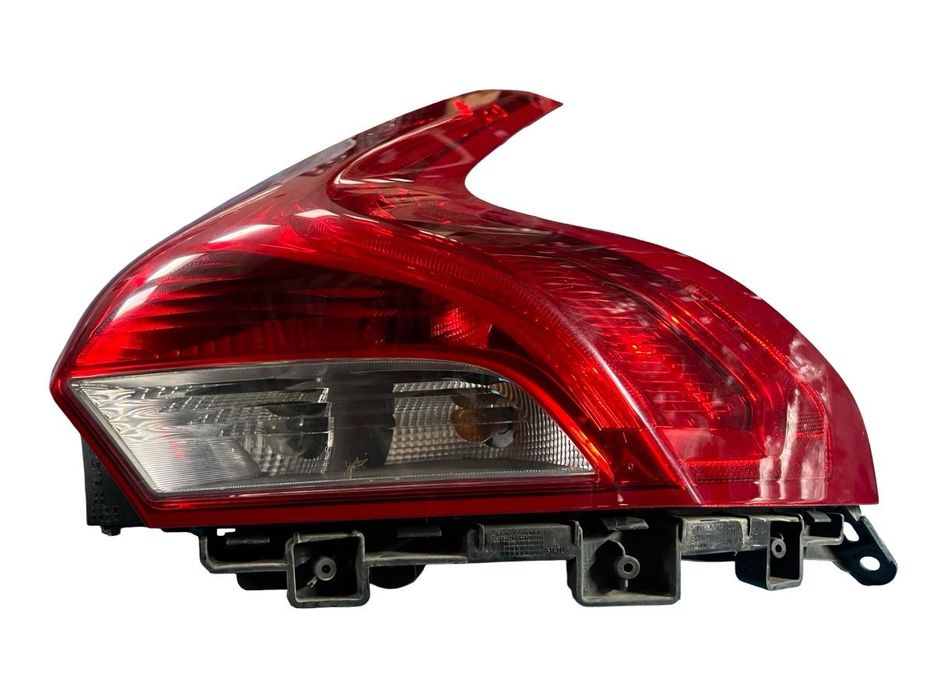 Lampa Spate / Stop Dreapta Volvo V40 Hatchback 525, 526 2012 - >