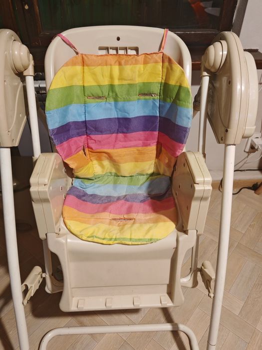 Стульчик для кормления