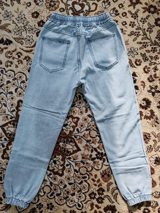 Дамски дънки, М размер