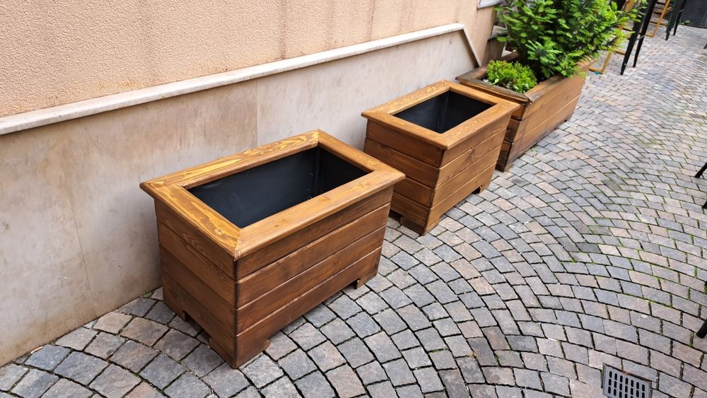 Кашпи дървена по желан размер