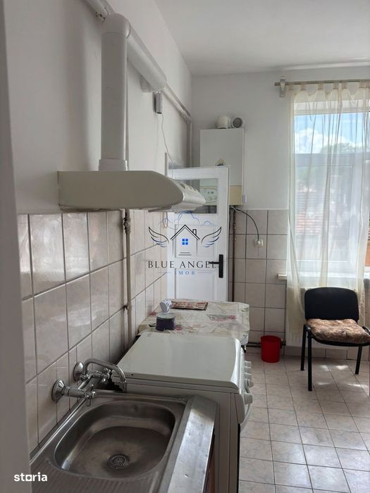 Apartament cu 3 camere – zona centrală