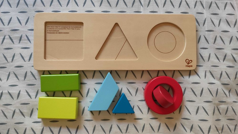 Дървени образователни играчки