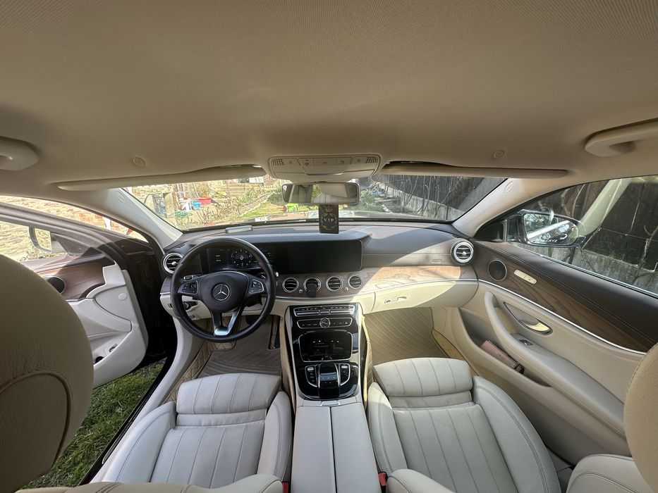 Mercedes E-Class W213