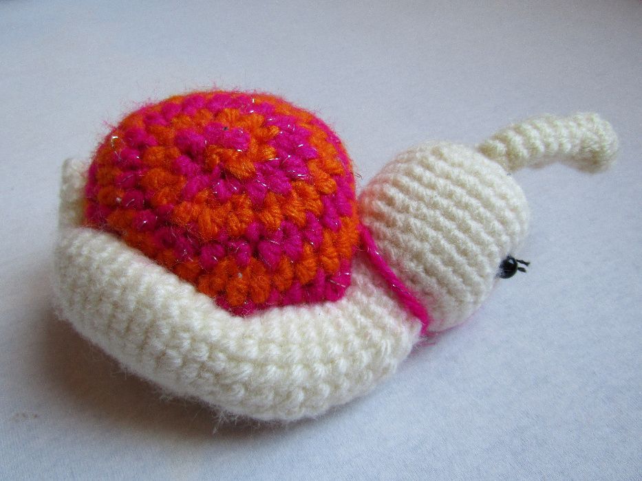 Ръчно плетена голяма играчка