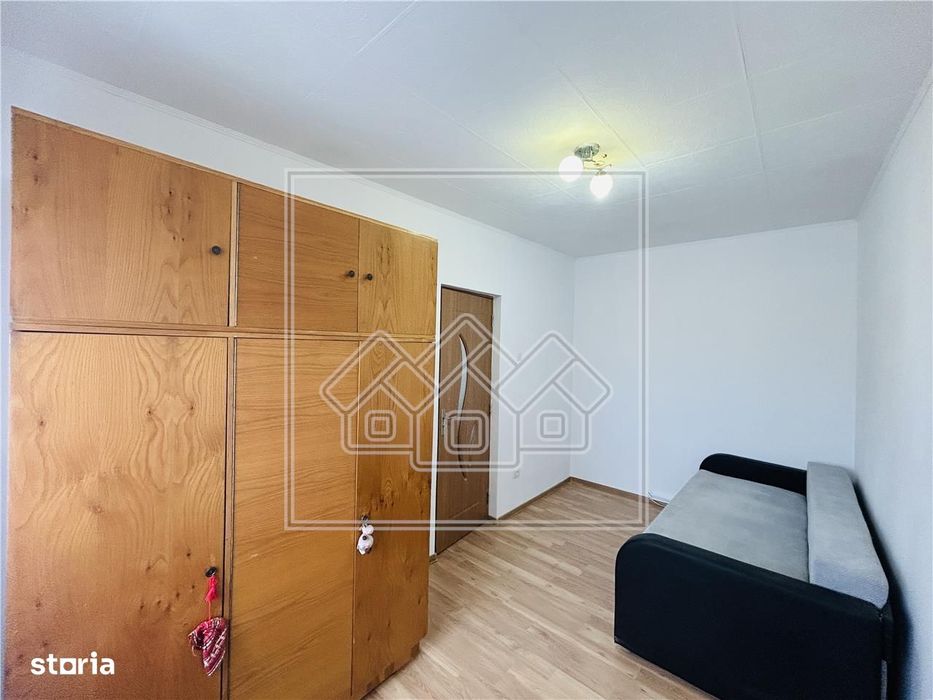 Apartament cu 2 camere, 43 mp utili - Zona Tiglari