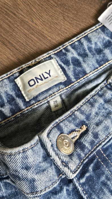 Сини дънки Only.
