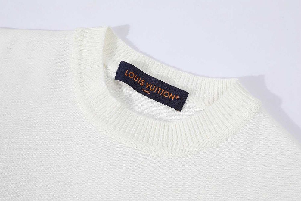 Tricou Louis Vuitton Premium
