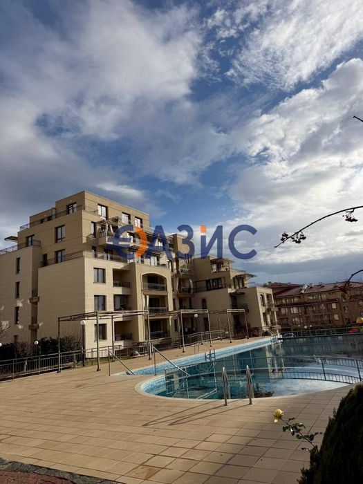 Апартамент с 1 спалня в комплекс Соренто Соле Маре, 46,5 кв. м., Свети