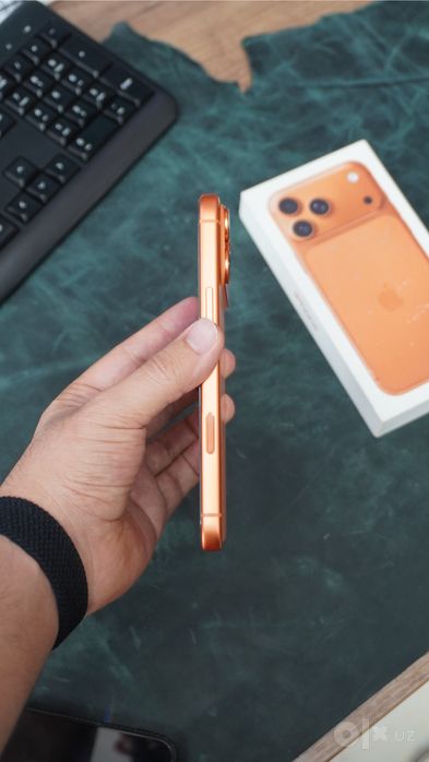 iPhone 17 Pro Max 256GB Orange 100% 23cycle SIM+eSIM