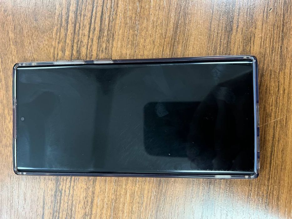 Galaxy S22 ultra 12/256 400$