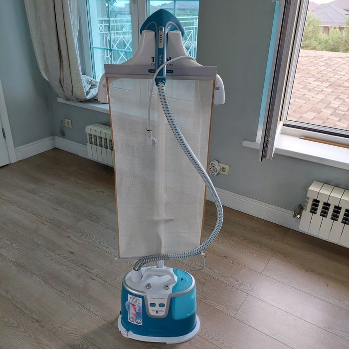 Паровой утюг Tefal