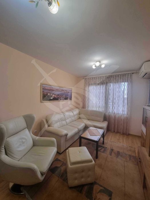 Дава се под наем Двустаен апартамент в Варна, Общината - 60 кв.м за 550 € - Снимка #2